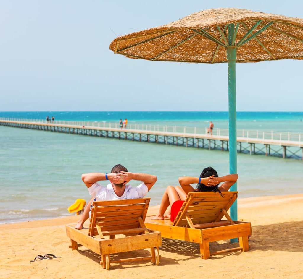 A-wonderful-picture-of-a-couple-sitting-on-one-of-the-beaches-of-the-Red-Sea