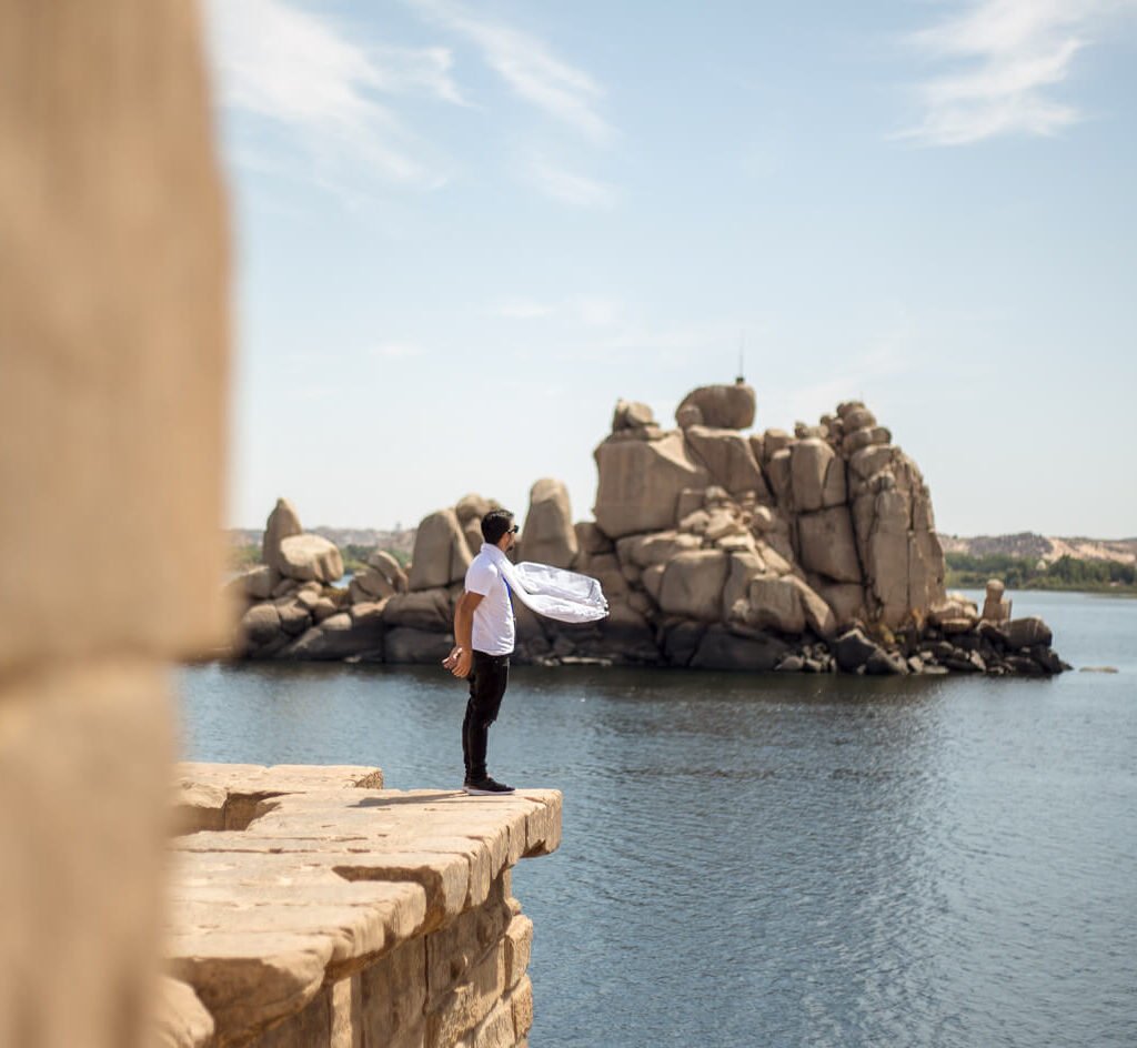 A-wonderful-picture-of-a-tourist-in-Aswan